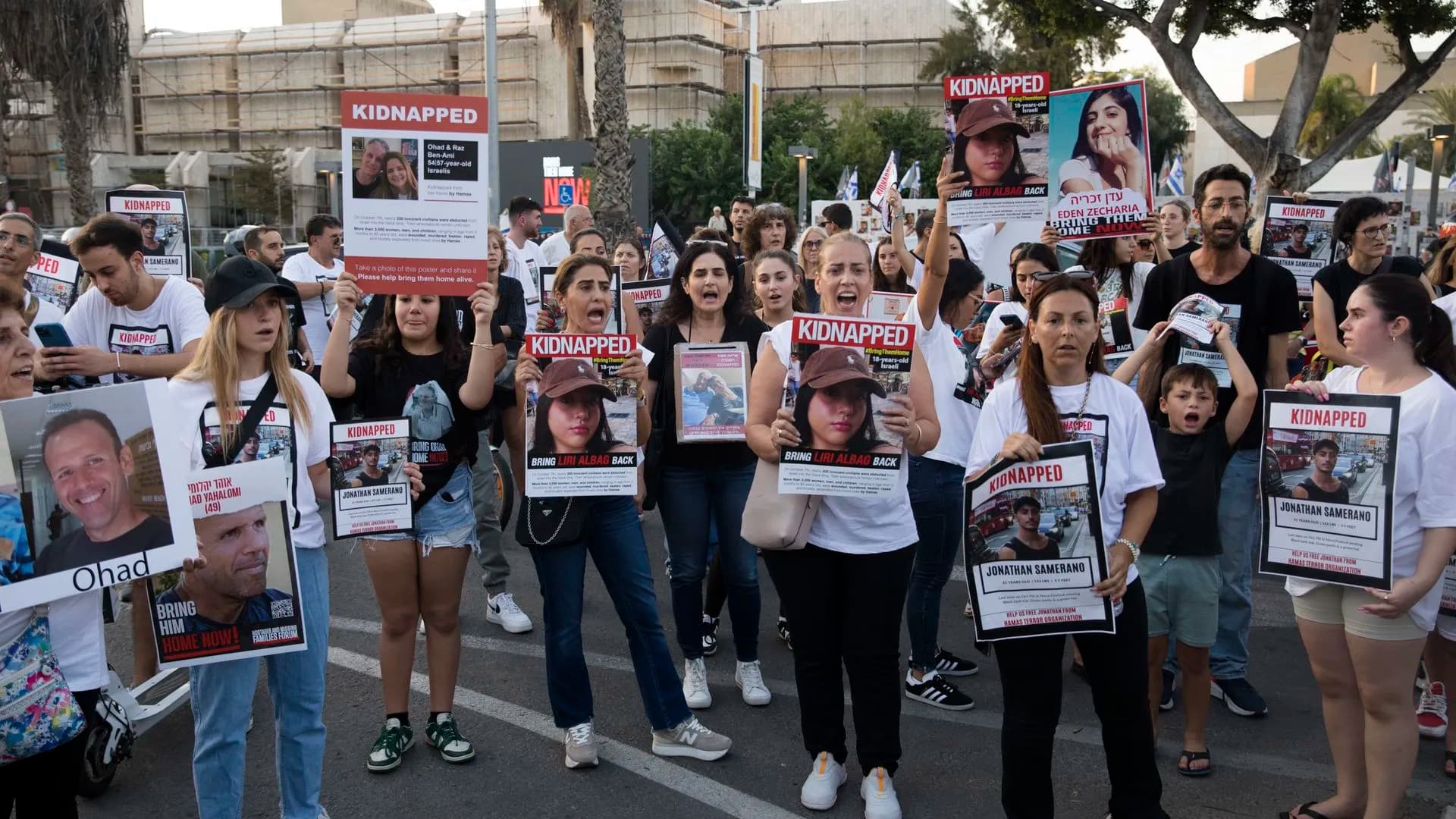 Demonstrators in Tel Aviv