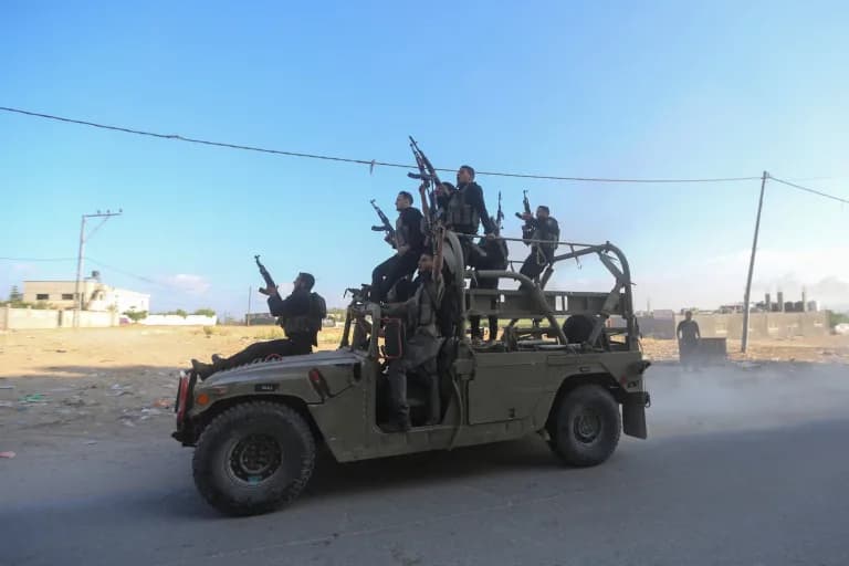 Hamas gunmen
