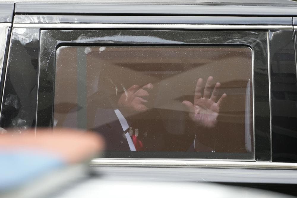 Trump leaving the Miami courthouse