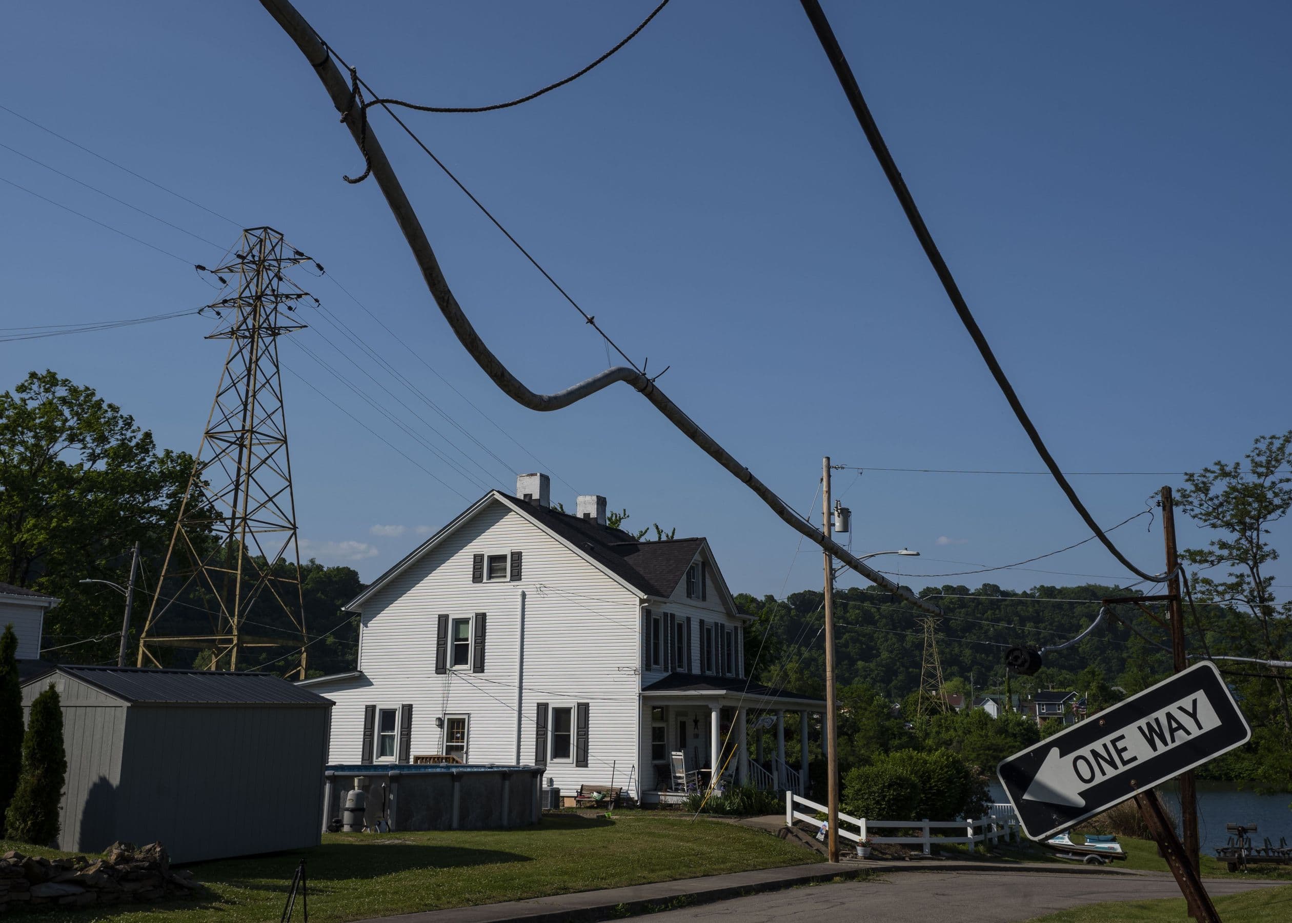 A telecom cable sags